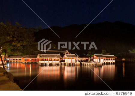 嚴島神社 9876949