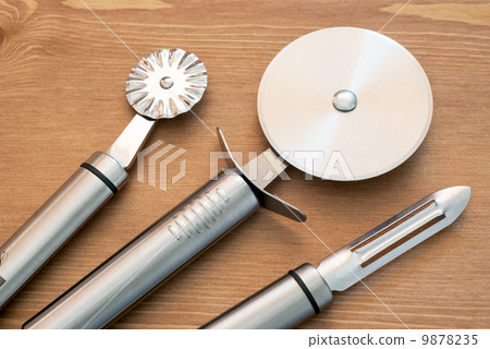 Set of stainless steel kitchen tools Set of stainless steel kitchen tools 9878235