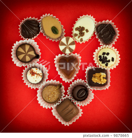 Valentine's heart made of luxury chocolate pralines Valentine's heart made of luxury chocolate pralines 9878665
