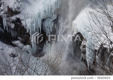 華嚴瀑布 9880003