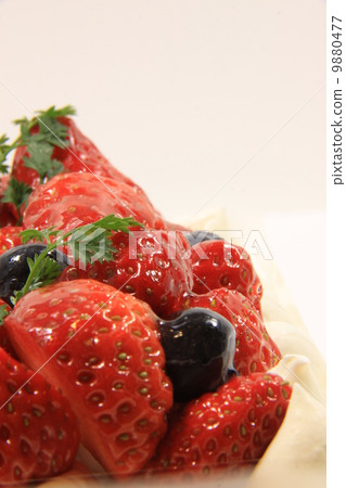 Strawberry cake Strawberry cake 9880477
