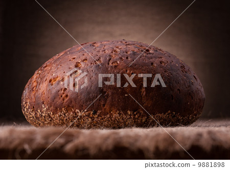 Loaf of rye bread 9881898