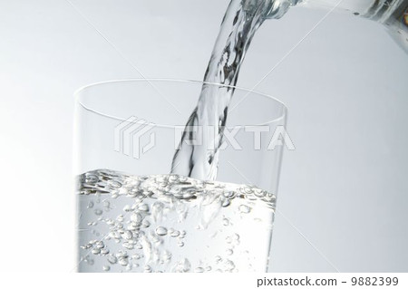 drinking water 9882399