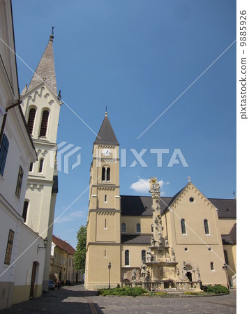 Vessel's Cathedral 9885926