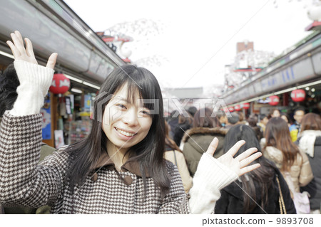 Asakusa sightseeing 9893708