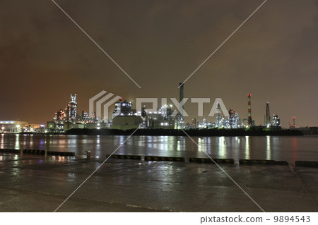 工廠夜景 工廠夜景 9894543