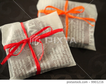 Pound cake individual packaging (up) 9901216