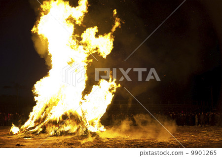 cleansing fire before oriental new year 9901265