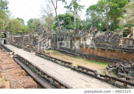 Ta Som temple in Angkor, Cambodia Ta Som temple in Angkor, Cambodia 9903325