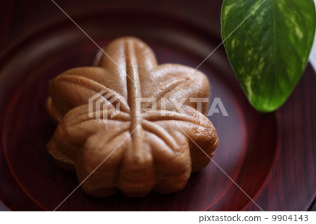Miyajima confectionary · Momiji manju Miyajima confectionary · Momiji manju 9904143