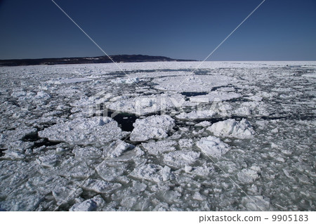 鄂霍次克在冬天 9905183