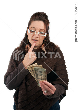 Cash or Credit 9915833