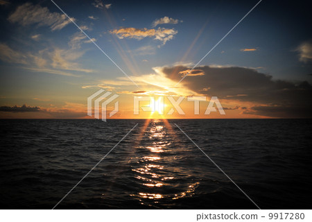 Dramatic sunset over the Baltic sea 9917280