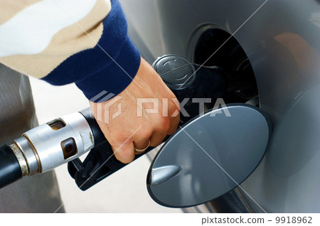 fill up of gasoline. 9918962