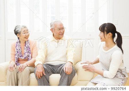 Elder couple and women Elder couple and women 9920764
