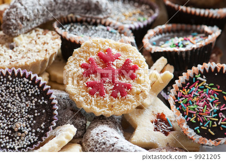 Lots of different tasty cookies Lots of different tasty cookies 9921205