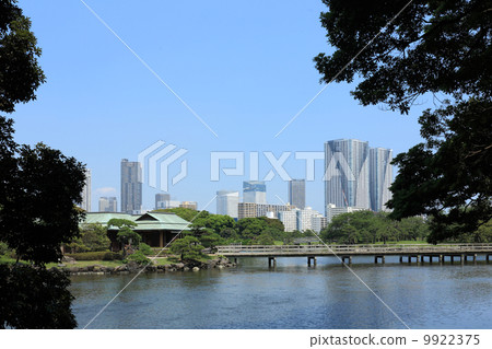 從Hamarikyu看到的Kachidoki的高層公寓團體 從Hamarikyu看到的Kachidoki的高層公寓團體 9922375