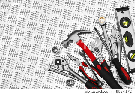 Many Tools 9924172