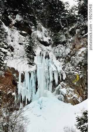 Okuhida Onsenkyo Travel Brief 9925048