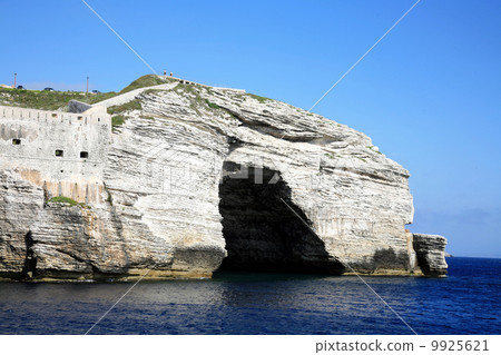 Arch in rocks in Bonifacio, France 9925621