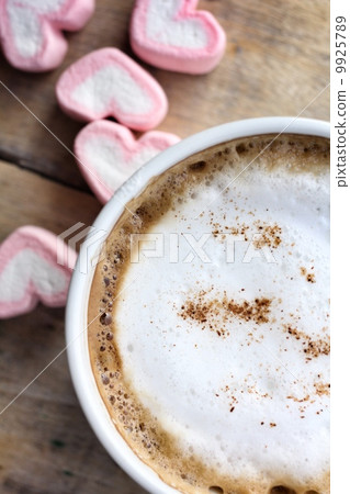 Hot chocolate with heart pink marshmallow 9925789