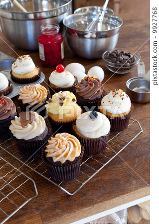 Assorted Gourmet Cupcakes 9927768