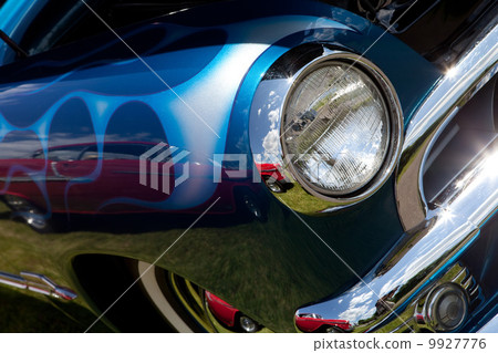 Classic Car Headlight and Fender Classic Car Headlight and Fender 9927776