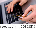 Business woman buying online 9931858