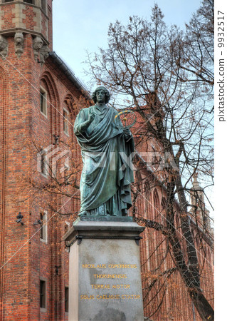 Nicolaus Copernicus monument. Torun, Poland 9932517