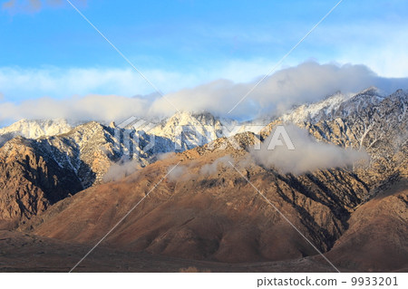Sierra Nevada Mountains Sierra Nevada Mountains 9933201