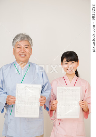 Senior men and young women who undergo medical examination Senior men and young women who undergo medical examination 9933258