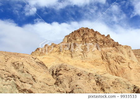Golden Canyon of Death Valley National Park Golden Canyon of Death Valley National Park 9933533