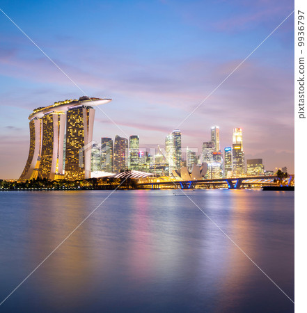 Singapore city downtown 9936797