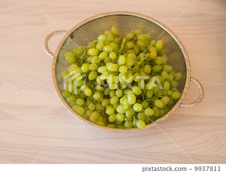 Green grapes in healthy eating concept 9937811