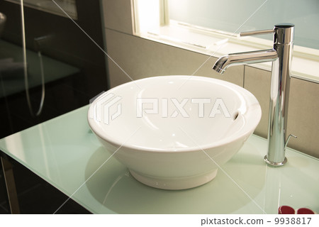 Modern sink in the bathroom Modern sink in the bathroom 9938817