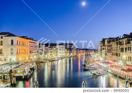VENICE, ITALY - JUNE 30: View from Rialto bridge on June 30, 201 VENICE, ITALY - JUNE 30: View from Rialto bridge on June 30, 201 9940093