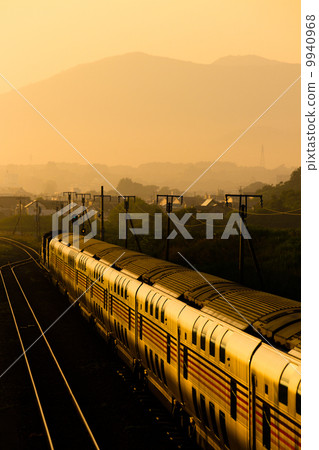 Sleeping bed that runs Muroran main line at dusk Limited express Cassiopeia 9940968