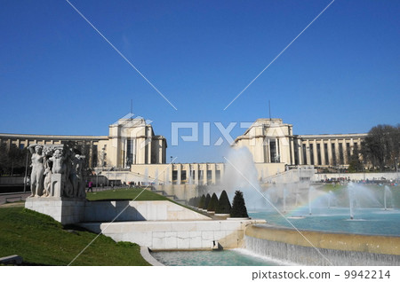 Palais de Chaillot in Paris 9942214