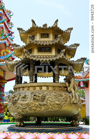 The Old Brass Dragon Incense burner. The Old Brass Dragon Incense burner. 9948726