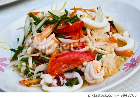 Thai spicy seafood salad. 9948763