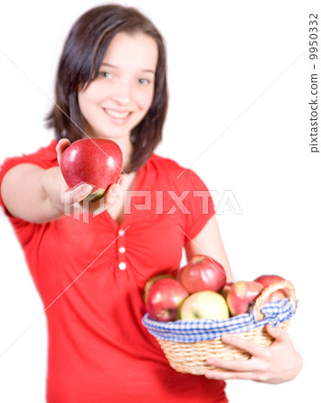 beauty girl with punnet 9950332