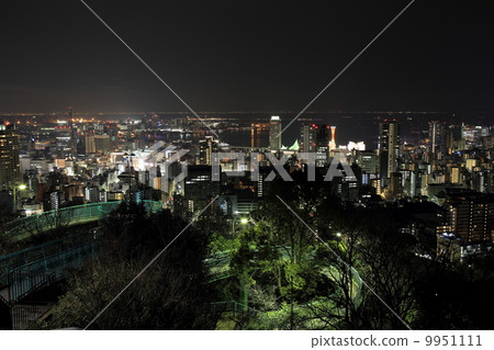 Night view of Kobe city from Venus Bridge 9951111