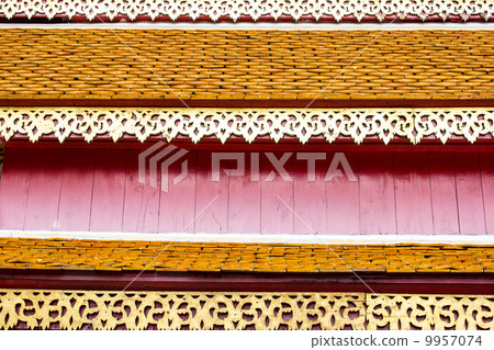 roof at Phra tart Doi Suthep at Chiengmai ,Thailand 9957074