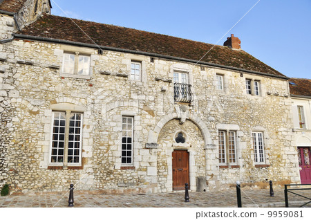 普羅旺斯的老私有房子在法國 9959081