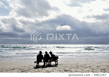 The beach 9961267