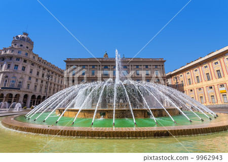 Fountain on Piazza de Ferrari in Genoa. Fountain on Piazza de Ferrari in Genoa. 9962943