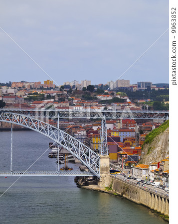 Bridge in Porto 9963852