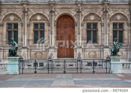 Building facade with sculptures. Building facade with sculptures. 9974084