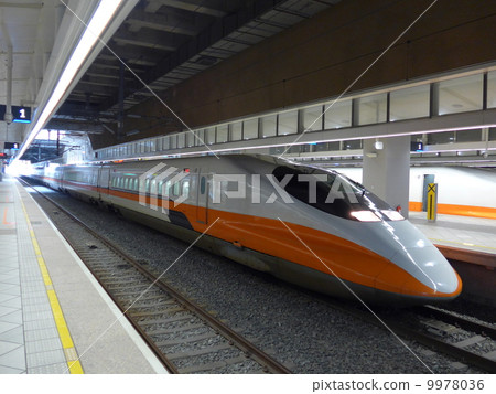 700 T (left station) 9978036