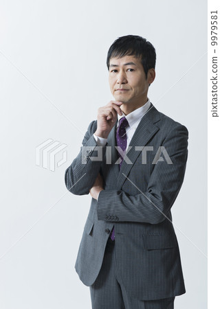 Middle / Senior Business 9979581